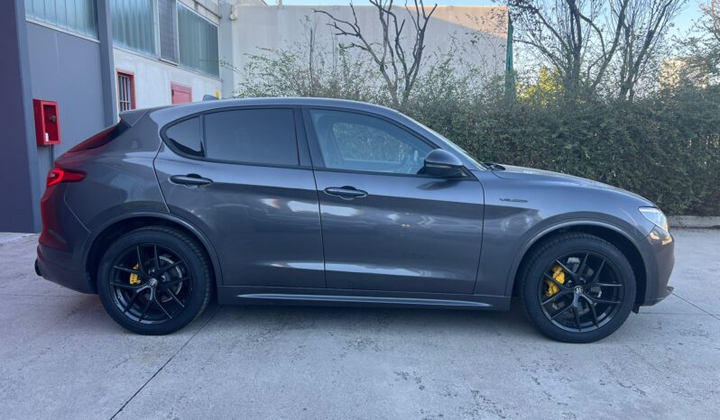 Alfa Romeo Stelvio 2.2 Veloce AT8 210cv Q4 pieno